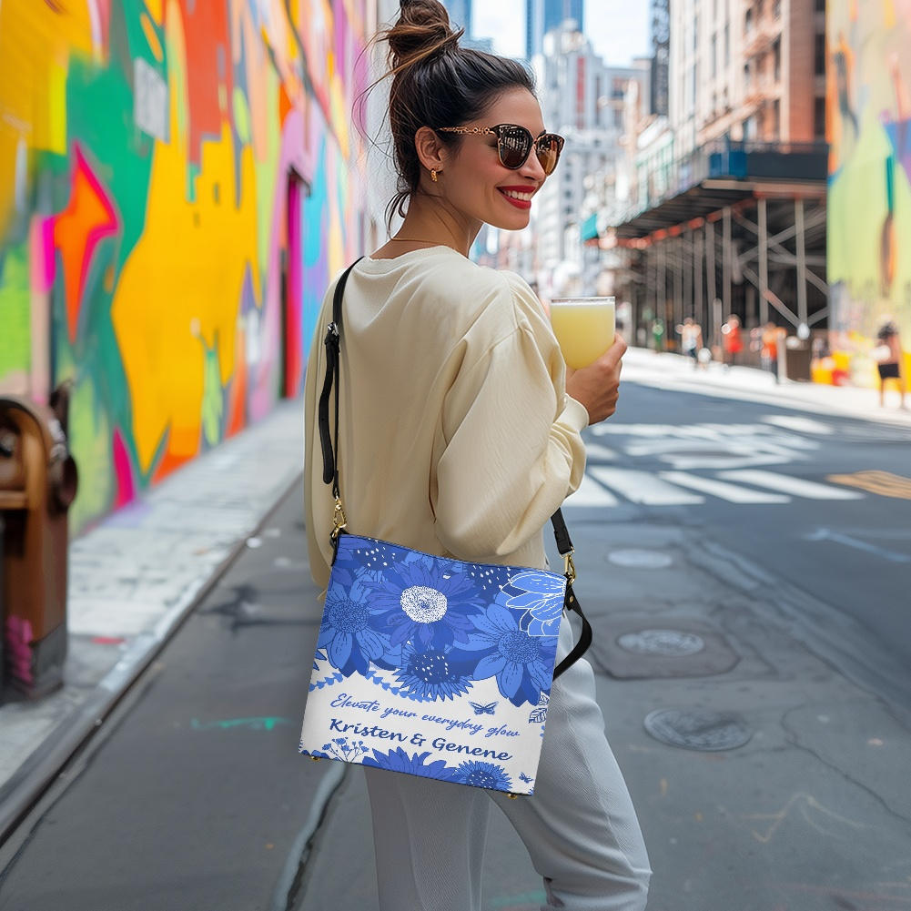 K & G original Royal/white Bucket bag