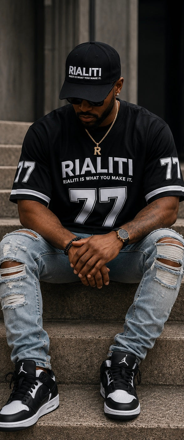 RIALITI Premium cap white logo